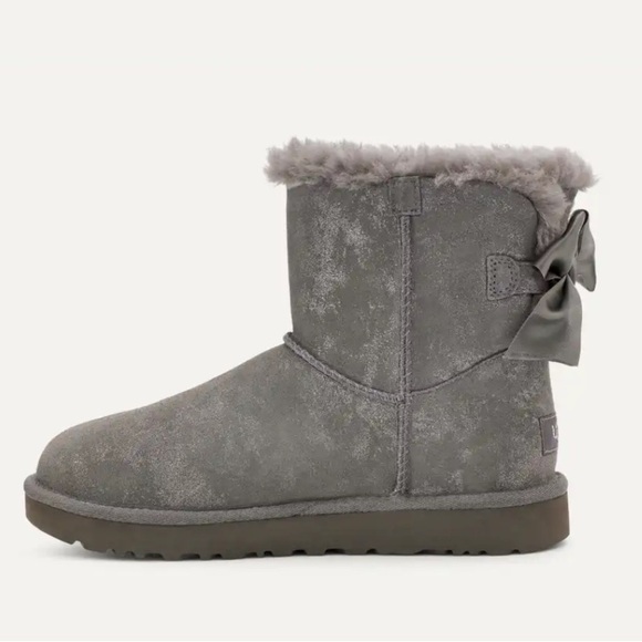 NWT UGG Mini Bailey Bow Glimmer Boot! - Picture 4 of 15